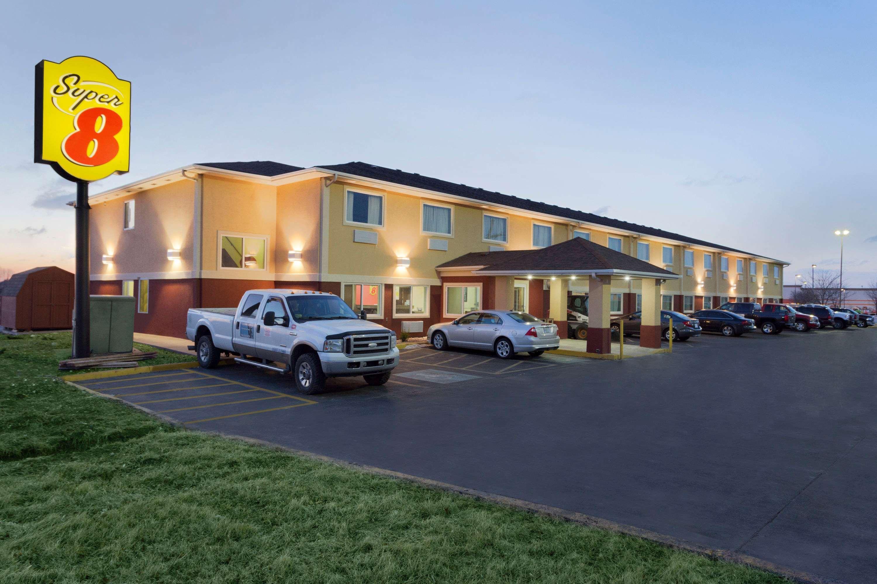 Motel Super 8 By Wyndham Lees Summit Lee's Summit Zewnętrze zdjęcie